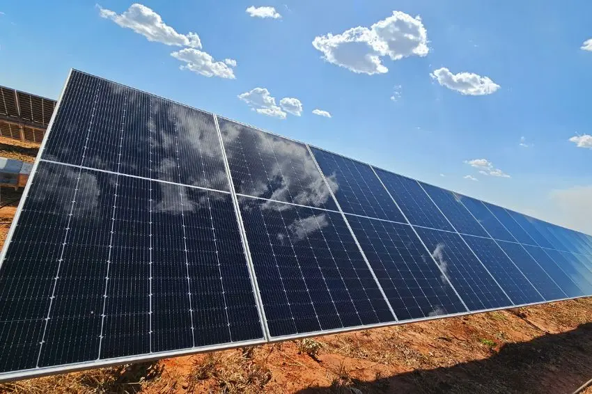 Canal Solar - Brasil pode elevar crescimento anual do PIB em até 1,5 ponto percentual se aproveitar oportunidades da transição energética