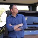 Canal Energía solar: Gustavo Cerbasi adopta el sistema de baterías SolaX Power y transforma su hogar en un modelo de autosuficiencia energética.