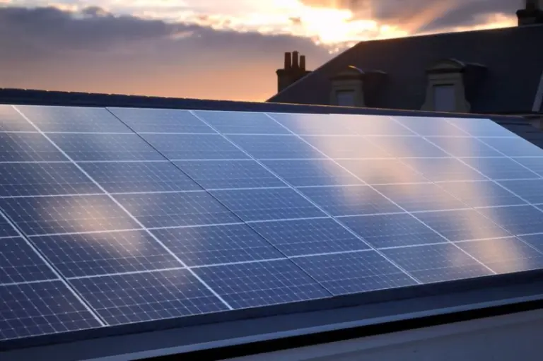 A próxima revolução que precisamos não é tecnológica, é institucional Fonte: https://canalsolar.com.br/?p=582881&preview_id=582881&preview_nonce=356e389a8c&_thumbnail_id=582882&preview=true