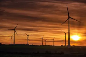 Canal Solar - Eólica lidera crescimento da geração elétrica na América Latina em um ano 