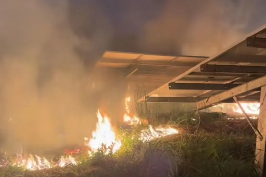 Canal Solar - Prefeitura de Cuiabá aponta incêndio criminoso em usina de energia solar