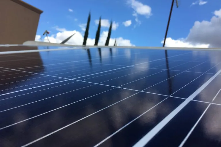 Canal Solar - SP avança com programa de energia solar para prefeituras; veja como integradores poderão participar