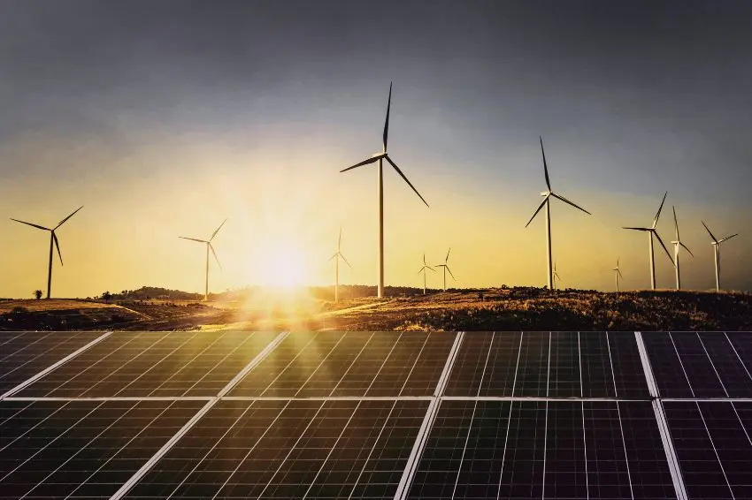 Canal Solar - overno publica versão final do PDE 2035 planejamento prevê 107 GW de energia solar e expansão das baterias
