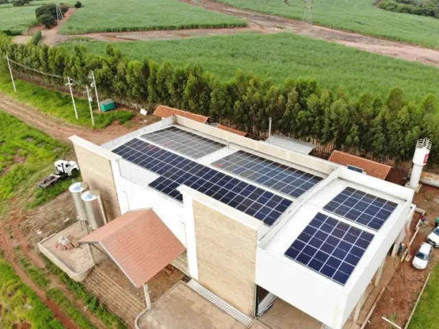 Canal Solar - Consumidora recorre, mas ANEEL mantém restrição da Cemig de injetar energia solar “apenas à noite”