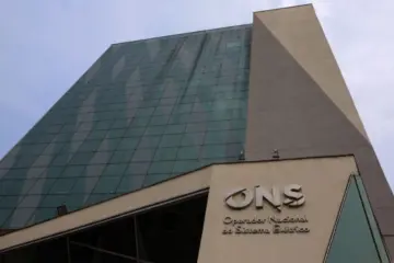 Canal Solar - ONS lança pacote duplo com portal de monitoramento do Super El Niño e ferramenta de IA para consulta de dados 
