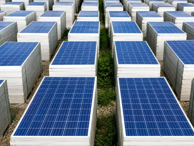 Projeto de lei quer tornar obrigatória a logística reversa de painéis solares e baterias