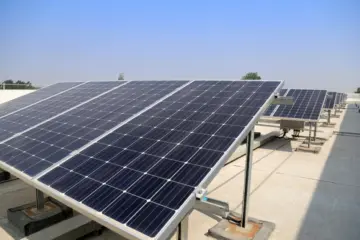 Teresina abre licitação para reduzir gastos públicos com créditos de energia solar