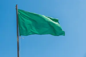 ANEEL anuncia bandeira verde para outubro após sequência de cinco meses com bandeira amarela