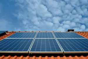CP 33 da ANEEL: oportunidade perdida para a transição energética resiliente