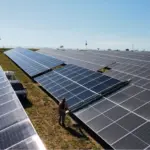Canal Solar - Com três meses de antecedência, setor solar supera projeções para 2026 apesar dos desafios