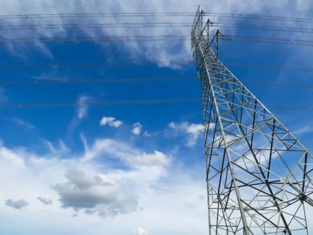 Consumo de energia deve subir 3,6% em outubro e chegar a 85,3 mil MW médios