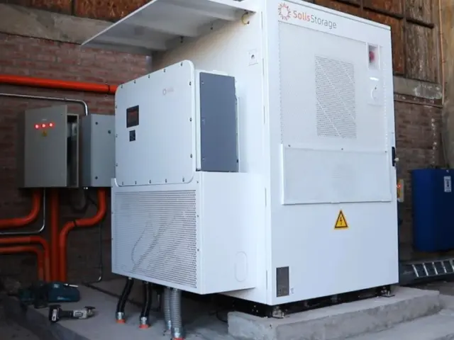 Solis obtém registro do Inmetro para baterias de até 261 kWh