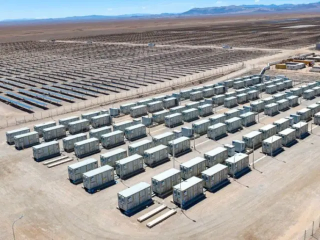Canal Solar - WEG, Moura e mais cinco BNDES credencia fornecedores para leilão de baterias com conteúdo nacional