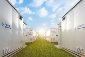 Canal Solar - Armazenamento com segurança por que certificar BESS é vital para a energia solar