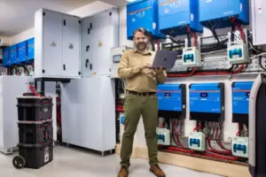 Como evitar perdas e desbalanceamentos em sistemas de armazenamento de energia?
