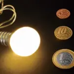 Canal Solar - Conta de luz sobe quase 8% e lidera alta da inflação em setembro, diz IBGE 