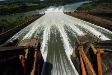 Canal Solar - EUA fecham acordo com Paraguai para construir centro de IA abastecido por energia de Itaipu