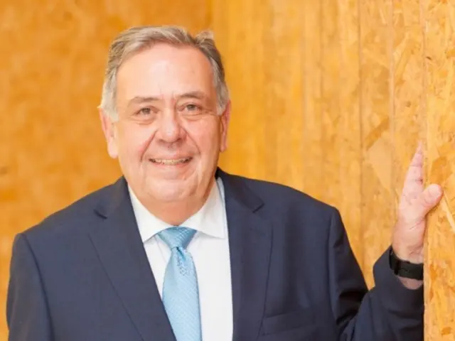 Canal Solar - GD e baterias desafiam o modelo das distribuidoras, diz presidente do Fórum Latino-Americano de Smart Grid