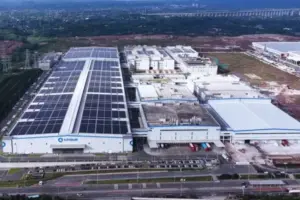 Canal Energía solar: HiTHIUM supera los 200 GWh y refuerza el avance del almacenamiento de energía de larga duración.